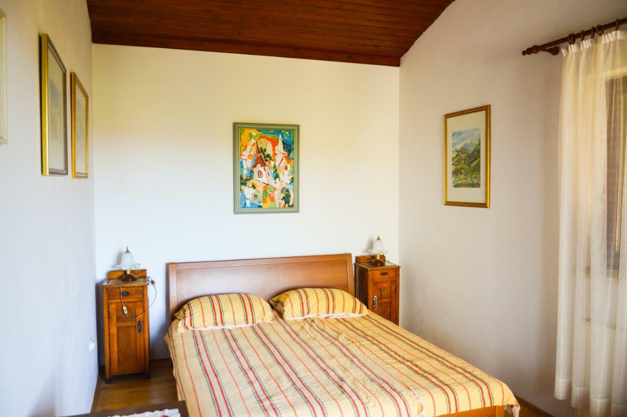 Apartment Zoja Pinezići Esterno foto